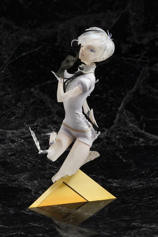 フィギュア「アンタークチサイト」（C）市川春子／講談社