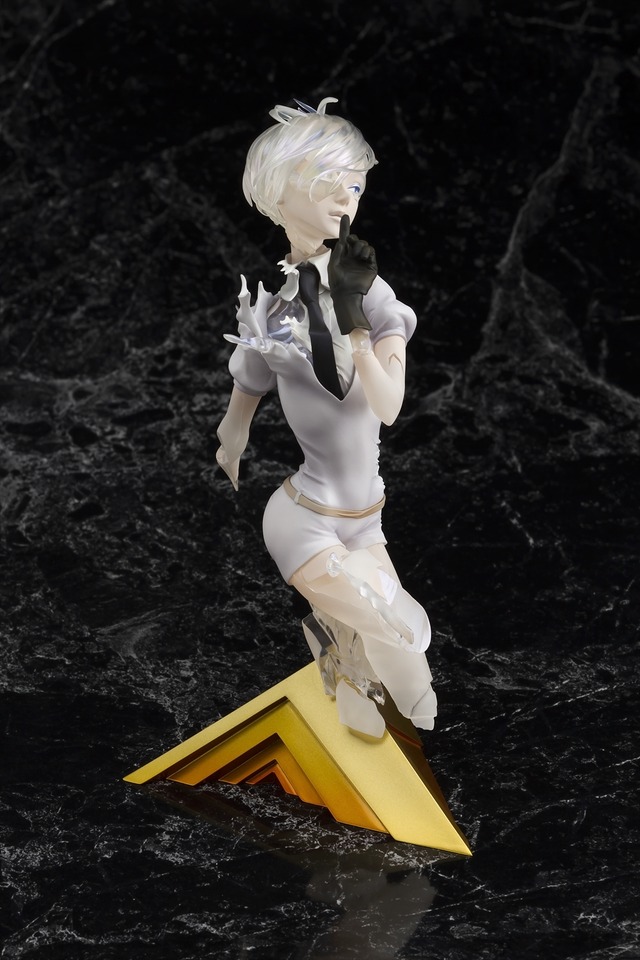 フィギュア「アンタークチサイト」（C）市川春子／講談社