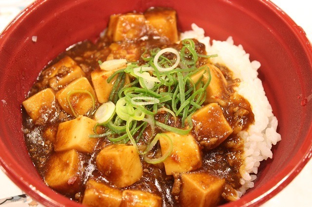 「Fate」「刀剣乱舞」「ごちうさ」コラボフード色々！ AnimeJapan2018のフードパークはこんな感じ