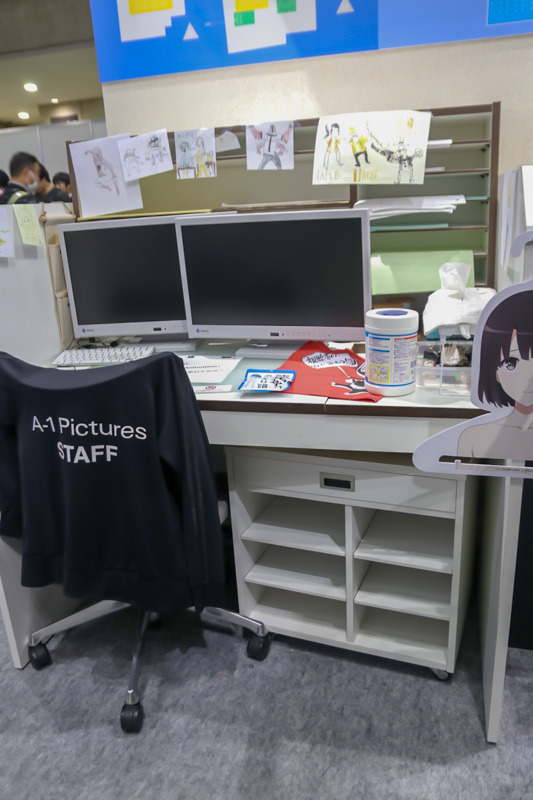 「ダリフラ」ストレリチア、「冴えカノ」恵の等身大パネル...アニプレックスブースをレポート【AJ2018】