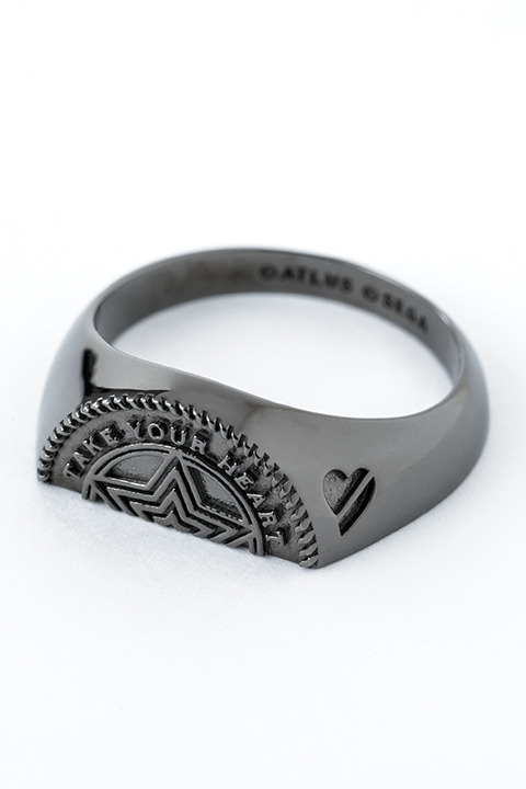 リング 10,800円（税別）(C)ATLUS(C)SEGA All rights reserved.