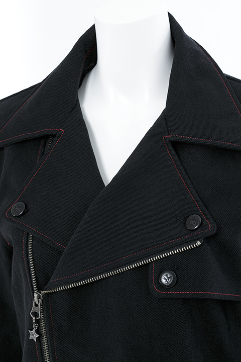 ライダースジャケット 24,800円（税別）(C)ATLUS(C)SEGA All rights reserved.