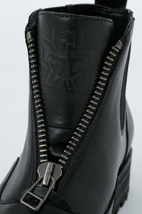 『ガールズ＆パンツァー最終章』コラボレーション 大洗女子学園 モデル ブーツ／各24,800円(税別)(C)GIRLS und PANZER Finale Projekt