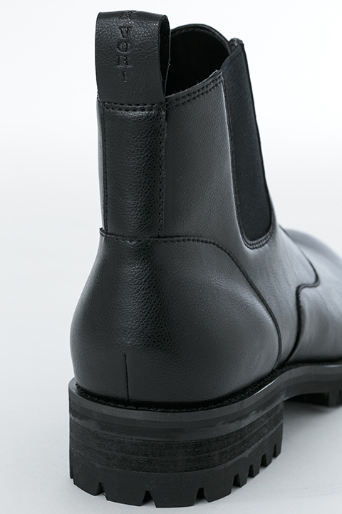 『ガールズ＆パンツァー最終章』コラボレーション 大洗女子学園 モデル ブーツ／各24,800円(税別)(C)GIRLS und PANZER Finale Projekt