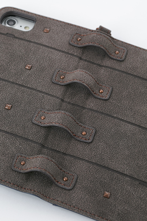 『ガールズ＆パンツァー最終章』コラボレーション 大洗女子学園 モデル スマートフォンケース／各5,200円(税別)(C)GIRLS und PANZER Finale Projekt