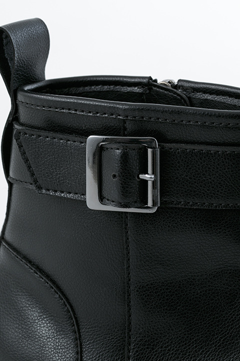 『ガールズ＆パンツァー最終章』コラボレーション アンツィオ高校 モデル ブーツ／各24,800円(税別)(C)GIRLS und PANZER Finale Projekt