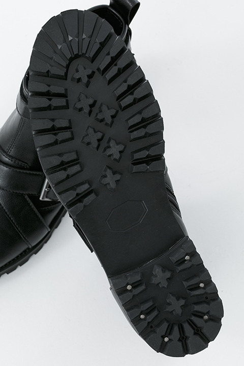 『ガールズ＆パンツァー最終章』コラボレーション アンツィオ高校 モデル ブーツ／各24,800円(税別)(C)GIRLS und PANZER Finale Projekt