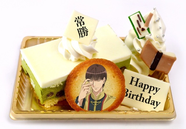「新テニスの王子様 立海祭り in J-WORLD TOKYO」柳 蓮二の“誕生日おめでとう・・・とお前は 言う。”バースデーケーキ(レア抹茶ケーキ) (750 円)  (C)許斐 剛／集英社・ＮＡＳ・新テニスの王子様プロジェクト