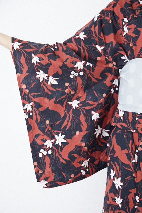 小烏丸モデル　15,800円(税別)(C)2015-2018 DMM GAMES/Nitroplus