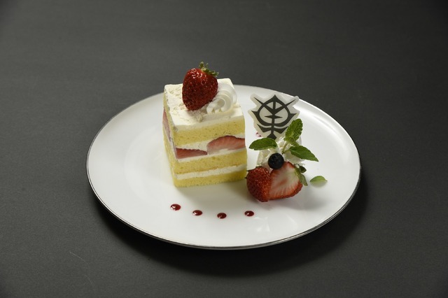 「機動戦士ガンダム×ISETAN WELCOME TO ZEON」ガルマ様のショートケーキ1,178円(C)創通・サンライズ