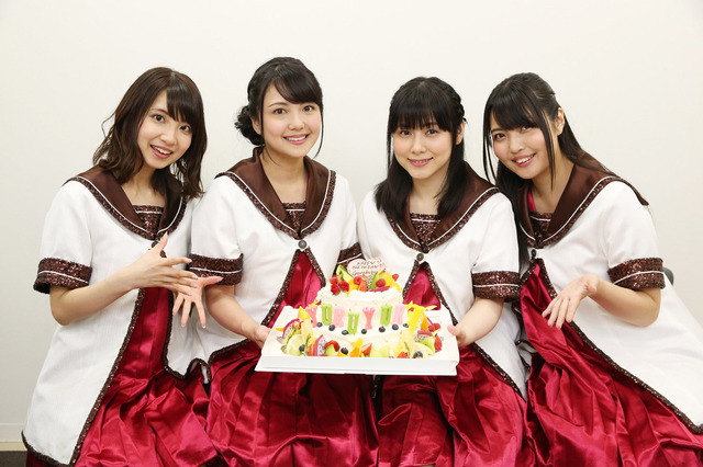 「七森中♪はっぴ～ば～すで～」スチール(C)なもり/一迅社・七森中ごらく部(C)2015 なもり/一迅社・七森中ごらく部