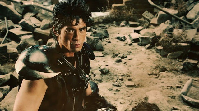 デ・オウ新CM「おまえはもうニオわない」篇　場面写真