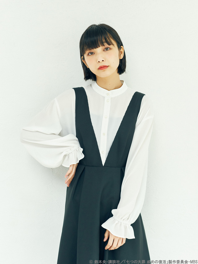 earth music＆ecology Japan Label ×『七つの大罪 戒めの復活』メリオダス着用イメージ(C)鈴木央・講談社／「七つの大罪戒めの復活」製作委員会・MBS produced by CHORD co.,ltd.