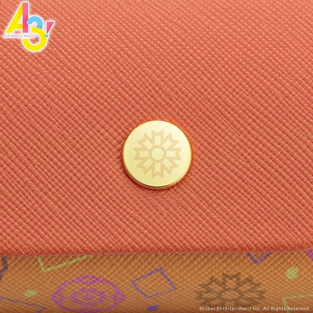 「オリジナルケース金具部分(摂津万里)」(C) Liber Entertainment Inc. All Rights Reserved.