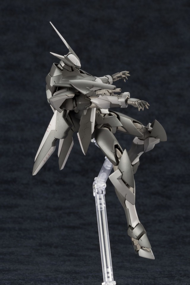 「Plan-1055 ベリアル」6,800円（税抜）(C)1998 賀東招二・四季童子／KADOKAWA