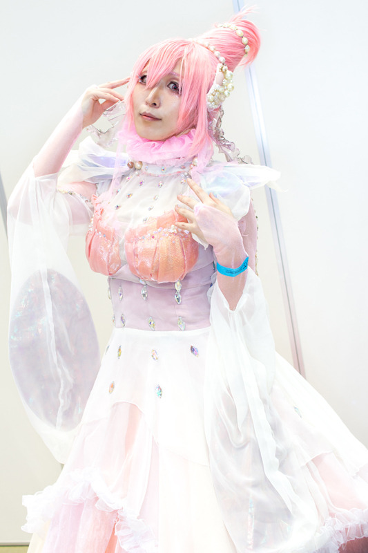 【コスプレ】リゼロ、宝石の国、NARUTO…「スパコミ27 」2日目に人気キャラ目白押し！