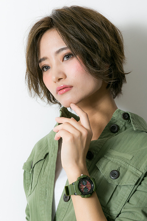 「『刀剣乱舞-ONLINE-』コラボレーション腕時計」御手杵モデル13,800円（税別）(C)2015-2018 DMM GAMES/Nitroplus