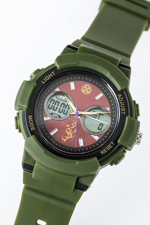 「『刀剣乱舞-ONLINE-』コラボレーション腕時計」御手杵モデル13,800円（税別）(C)2015-2018 DMM GAMES/Nitroplus