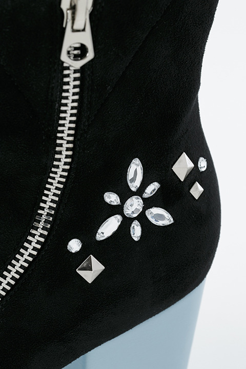 『A3!』コラボレーション シューズ　冬組 モデル／19,800円（税別）(C)Liber Entertainment Inc. All Rights Reserved.