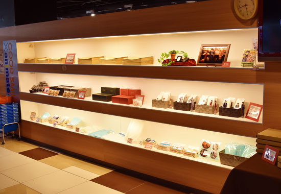 『カウボーイビバップ』×「アニメイトカフェ」グッズコーナー(c)SUNRISE