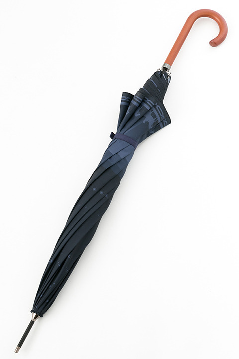 エレンモデル傘 6,800円(税別)（C)諫山創・講談社／「進撃の巨人」製作委員会