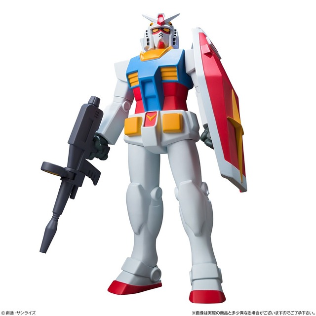 「DXソフビスーツガンダム」（ガンダム）2,700円(税込)(送料・手数料別途)(C)創通・サンライズ