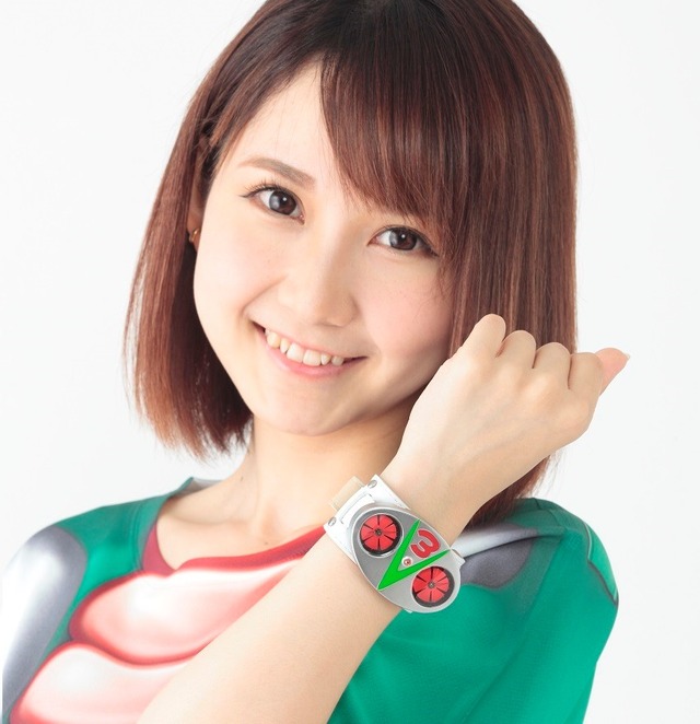 「仮面ライダーV3 変身ベルト型腕時計」29,160円（税込）(C)石森プロ・東映