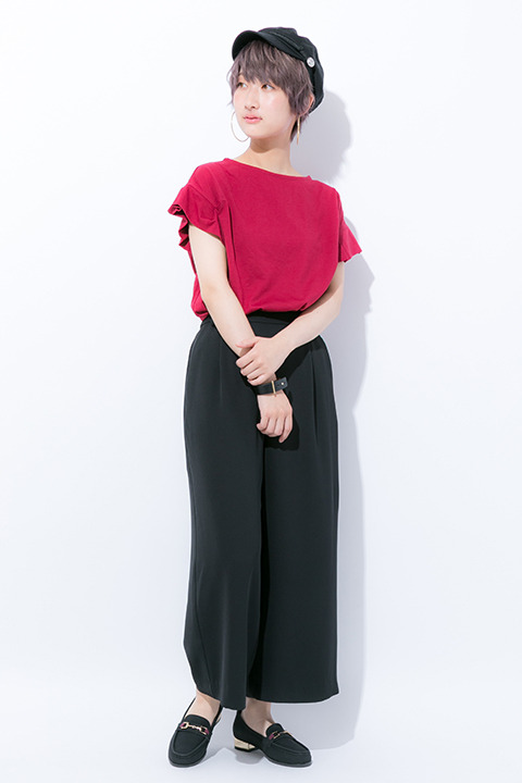 『刀剣乱舞-ONLINE-』コラボレーション シューズ 歌仙兼定モデル 15,800円（税別）(C)2015-2018 DMM GAMES/Nitroplus