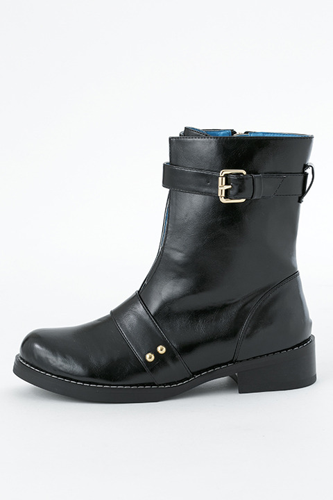 『刀剣乱舞-ONLINE-』コラボレーション シューズ 太鼓鐘貞宗モデル 16,800円（税別）(C)2015-2018 DMM GAMES/Nitroplus