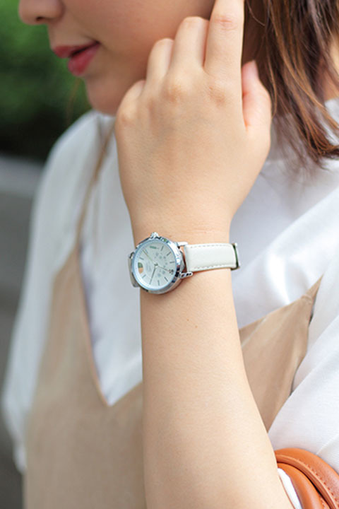 『夏目友人帳』コラボレーションアイテム 腕時計 13,000円（税別）(C)緑川ゆき・白泉社／「夏目友人帳」製作委員会