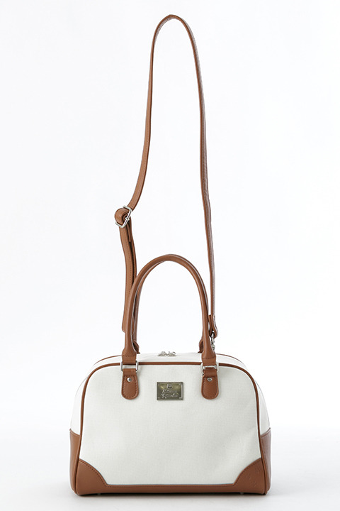 『夏目友人帳』コラボレーションアイテム バッグ 12,800円（税別）(C)緑川ゆき・白泉社／「夏目友人帳」製作委員会