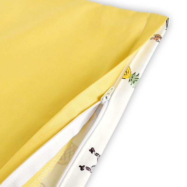 クッションカバー(全6種) 2,800円（税別）(C)2015-2018 DMM GAMES/Nitroplus