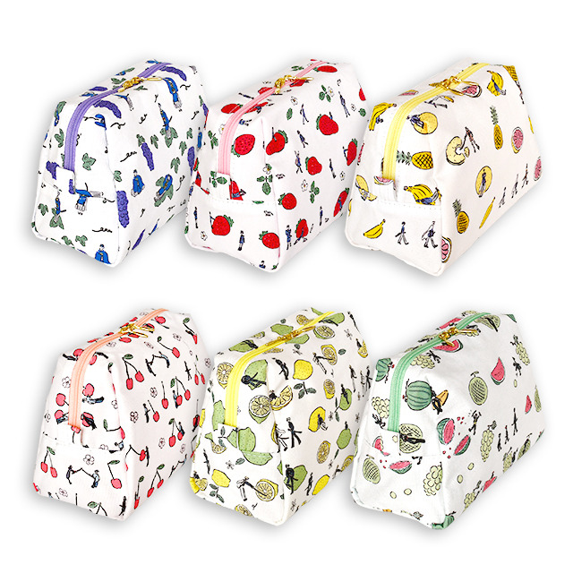 トラペーズポーチ(全6種) 2,500円（税別）(C)2015-2018 DMM GAMES/Nitroplus