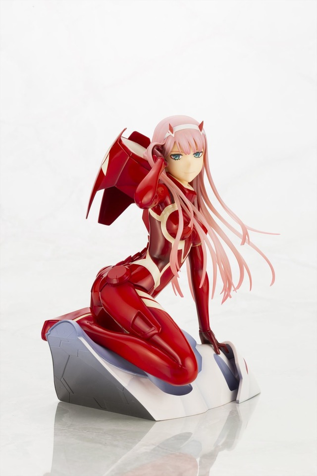 壽屋『ダーリン・イン・ザ・フランキス』ゼロツー /  10,000円（税抜）（C）ダーリン・イン・ザ・フランキス製作委員会