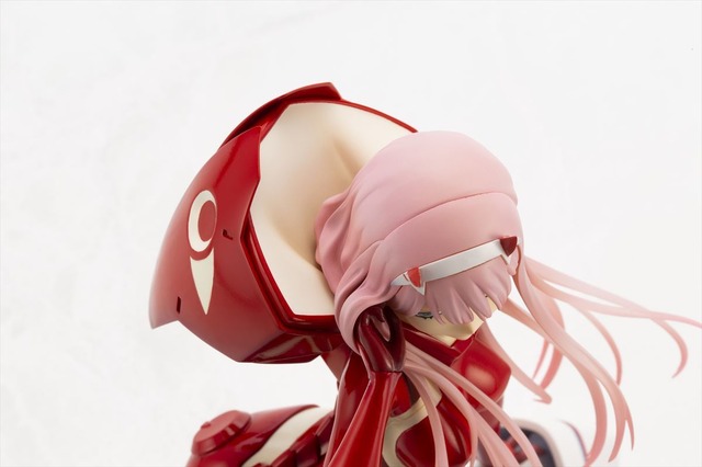 壽屋『ダーリン・イン・ザ・フランキス』ゼロツー /  10,000円（税抜）（C）ダーリン・イン・ザ・フランキス製作委員会