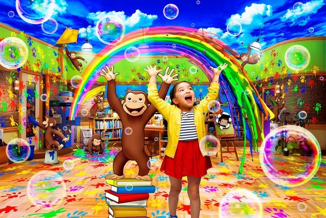 初めて出会う興味津々の世界でジョージと友だちになろう！