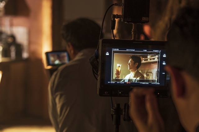 「大人エレベーター」TVCM 58F 庵野秀明 メイキングスチール