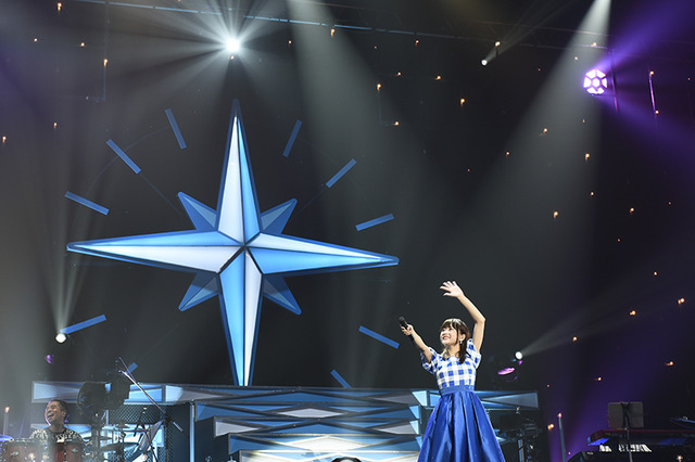 「Inori Minase LIVE TOUR 2018 BLUE COMPASS」カメラマン：堀内彩香、星野耕作