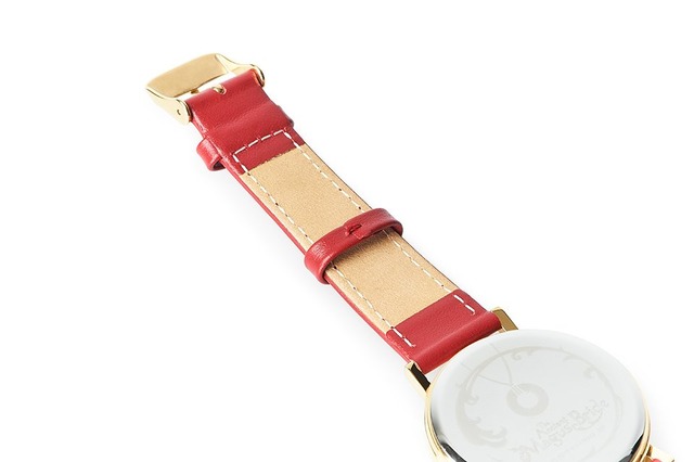 「魔法使いの嫁　オリジナルデザインウォッチ」12,800円（税抜・送料別途）  (C)2017ヤマザキコレ/マッグガーデン・魔法使いの嫁製作委員会