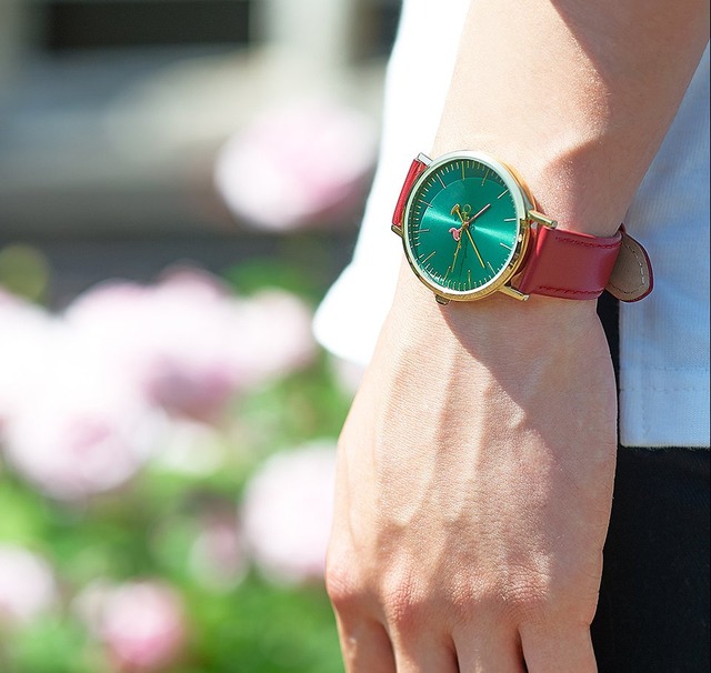 「魔法使いの嫁　オリジナルデザインウォッチ」12,800円（税抜・送料別途）  (C)2017ヤマザキコレ/マッグガーデン・魔法使いの嫁製作委員会