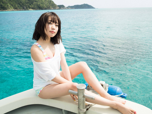 斉藤朱夏 1st写真集（仮）本体2,500円＋税