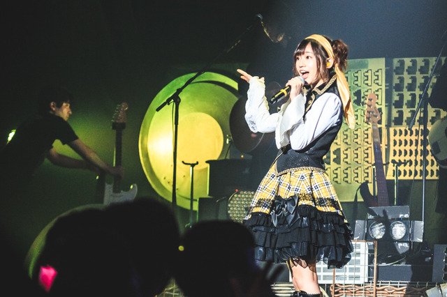 「イヤホンズ3周年記念 LIVE Some Dreams Tour 2018 -新次元の未来泥棒ども-」ツアーファイナル公演スチール