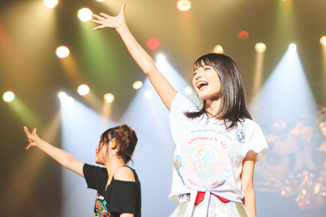 「イヤホンズ3周年記念 LIVE Some Dreams Tour 2018 -新次元の未来泥棒ども-」ツアーファイナル公演スチール