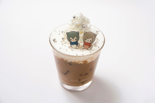 「未来のミライカフェ」雪と雨の雪山アイスティーラテ 790円 (C)2006 TK/FP (C)2009 SW F.P. (C)2012 W.C.F.P (C)2015 B.B.F.P(C)2018 CHIZU