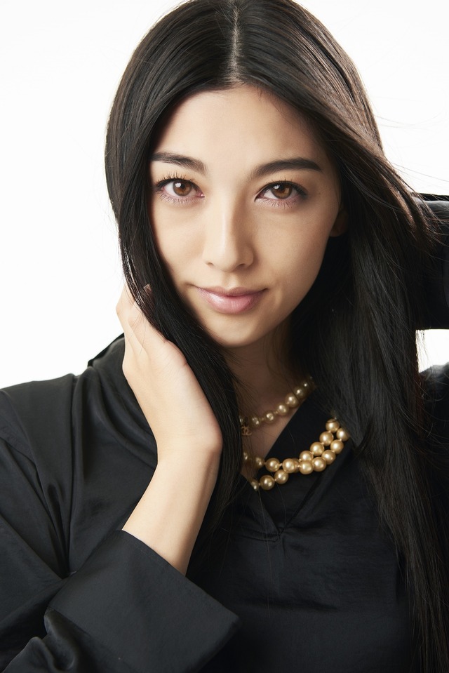 アルヴァ役：松野井（Ｃ）2018「JINGA」雨宮慶太／東北新社