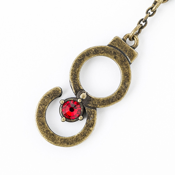 イヤリング・ピアス 各6,800円（税別）（C)ATLUS （C)SEGA All rights reserved.