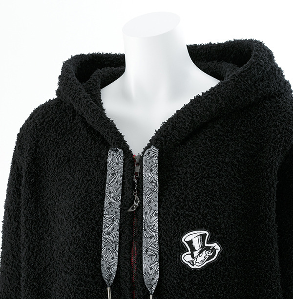 ルームウェア各9,800円（税別）（C)ATLUS （C)SEGA All rights reserved.