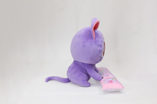 「美少女戦士セーラームーン PCクッション～ルナ～」5,616円（税込）(C) 武内直子・PNP・東映アニメーション(C) Naoko Takeuchi