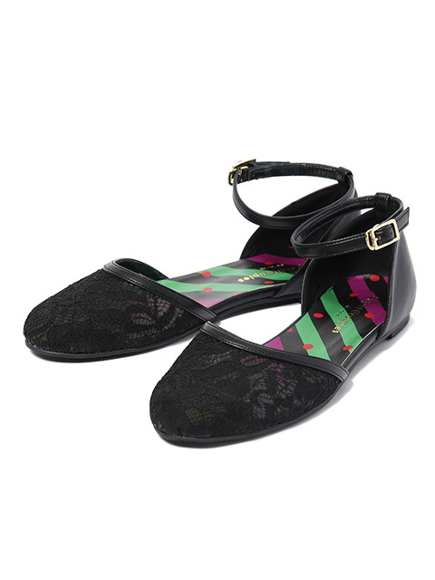 『鬼灯の冷徹』コラボレーションアイテムパンプス・各14,800円（税別）(C)江口夏実・講談社／「鬼灯の冷徹」第弐期製作委員会