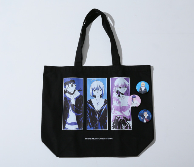 トートバッグ＆缶バッジセット / 4,500円（税別）(C)TYPE-MOON・ufotable・FSNPC
